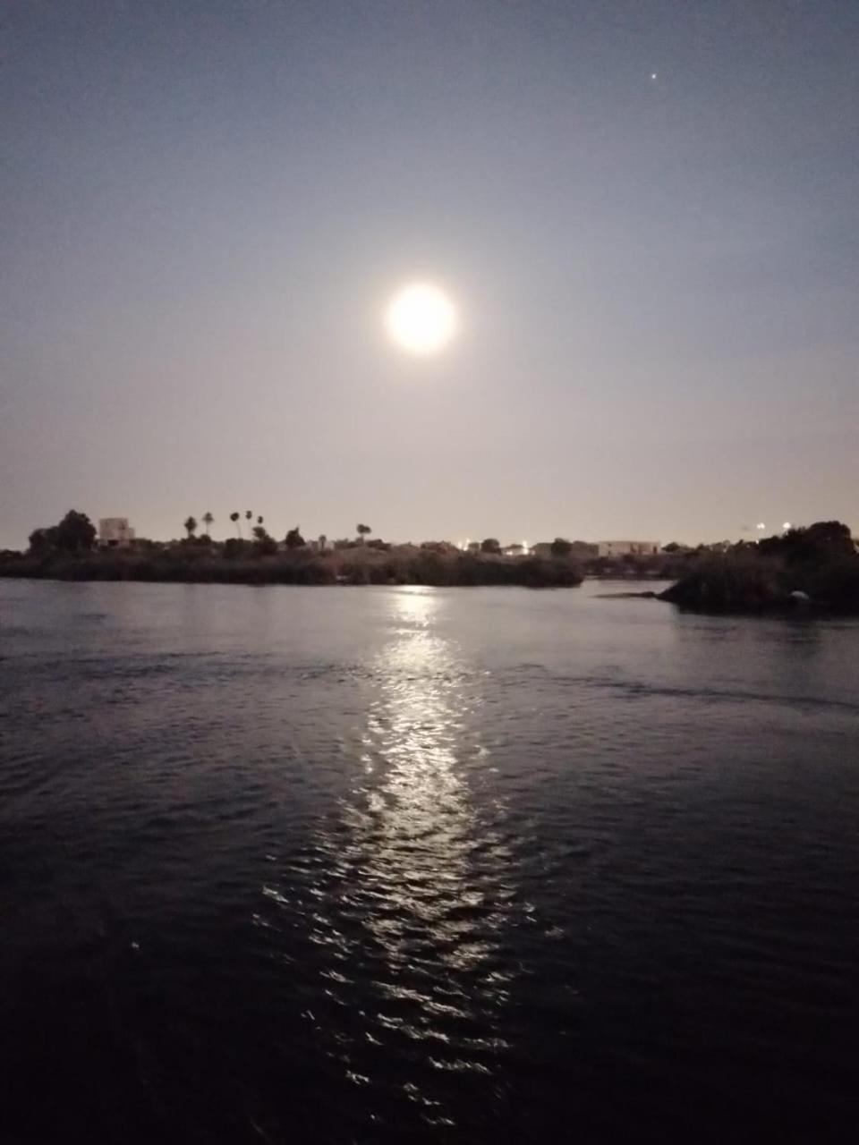 Nile Felucca Adventure Hotel อัสวาน ภายนอก รูปภาพ