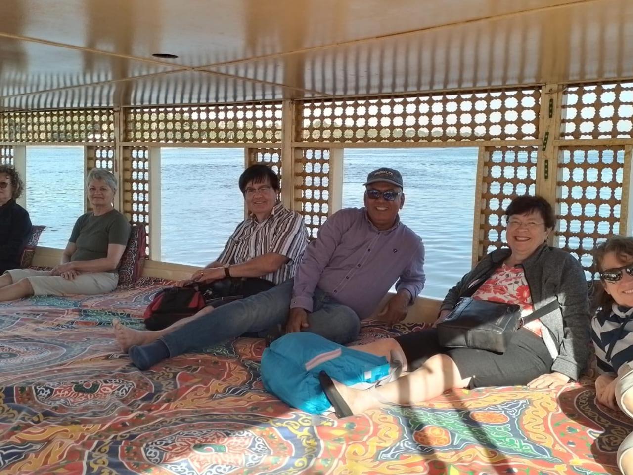 Nile Felucca Adventure Hotel อัสวาน ภายนอก รูปภาพ